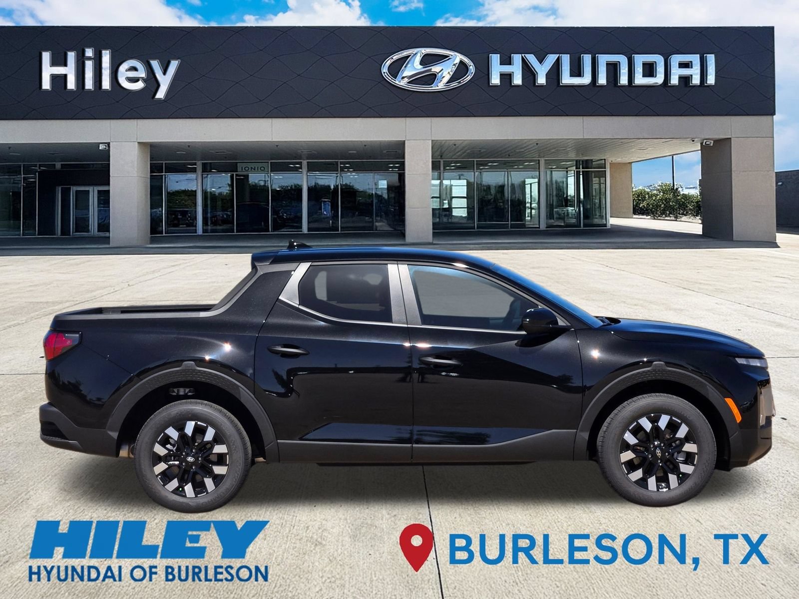 New 2026 Hyundai Santa Cruz SE FWD image 3