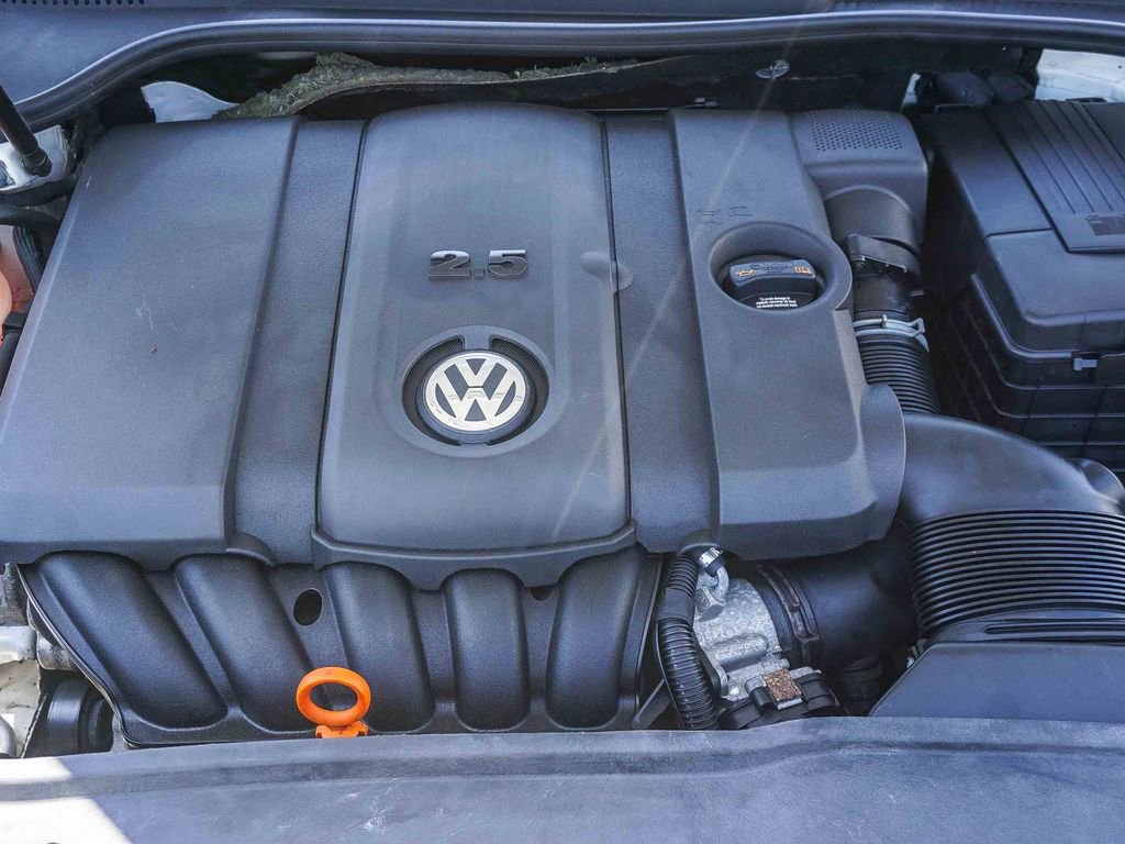 Used 2010 Volkswagen Jetta Limited Edition FWD image 25