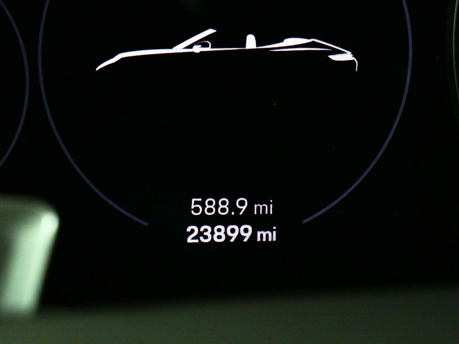 Certified 2023 Porsche 911 Carrera RWD image 8