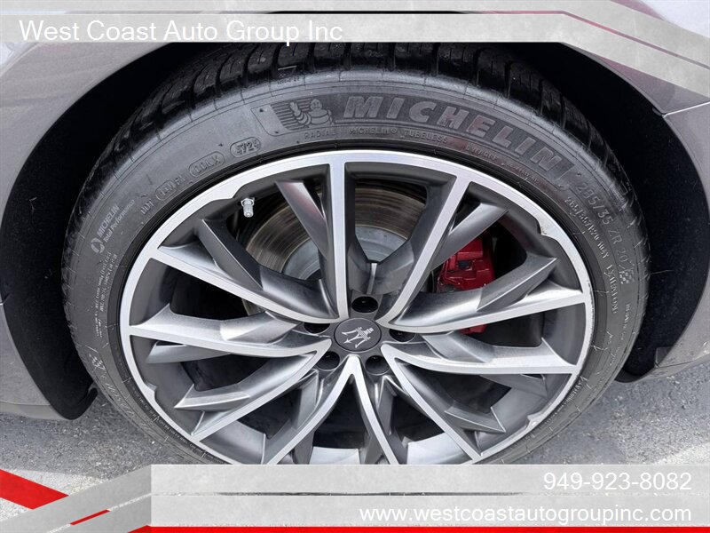 Used 2017 Maserati Ghibli RWD image 25