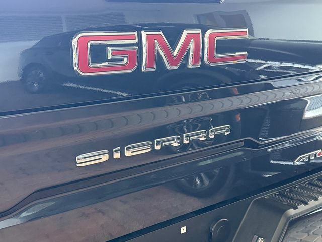 Used 2023 GMC Sierra 1500 AT4 w/ AT4 Premium Package AWD/4WD image 9