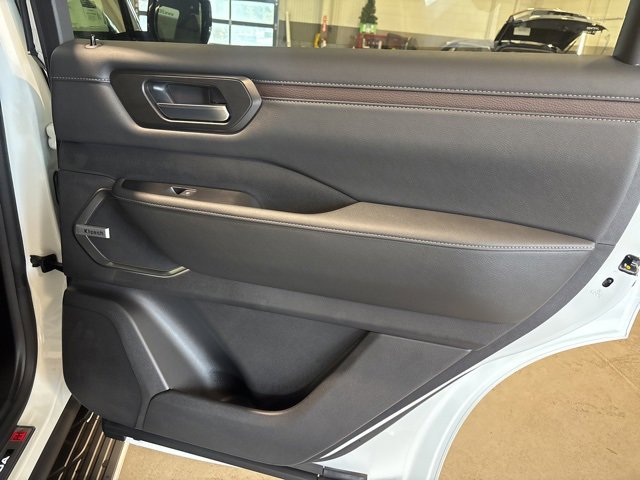 New 2026 Nissan Armada Platinum Reserve image 12