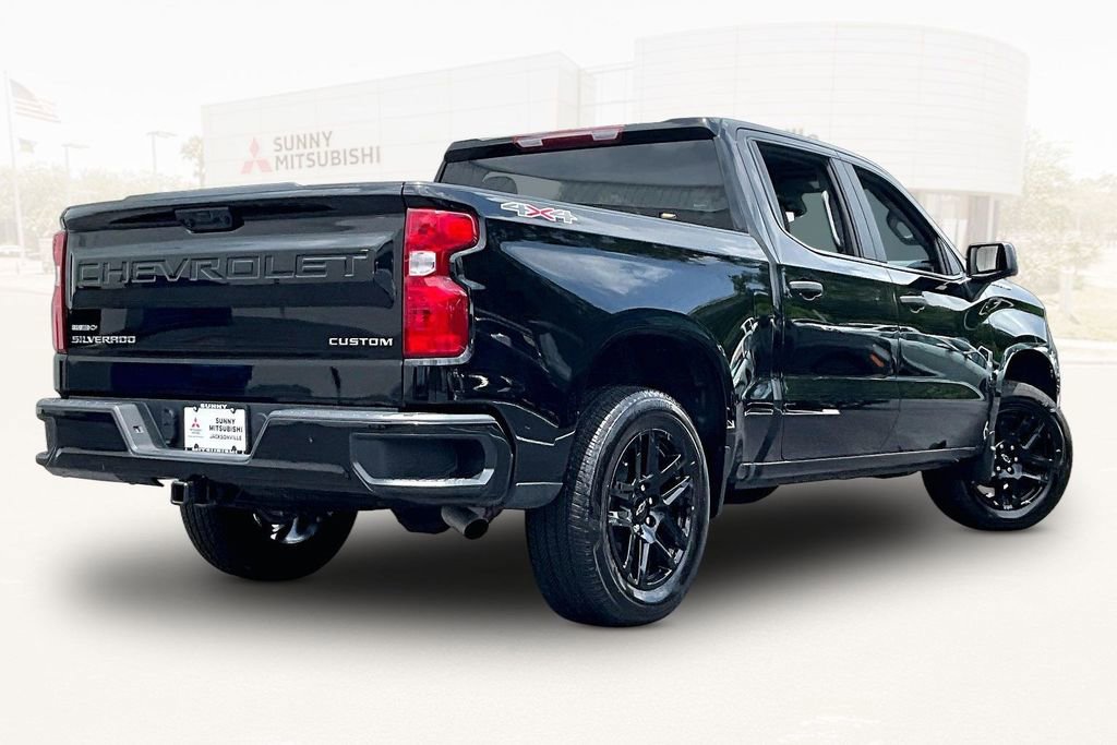 Used 2025 Chevrolet Silverado 1500 Custom AWD/4WD image 6