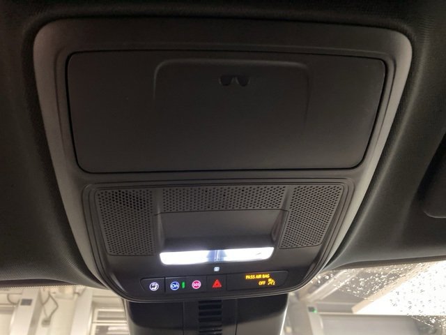 New 2026 Chevrolet Traverse LT w/ LPO, Floor Liner Package image 22