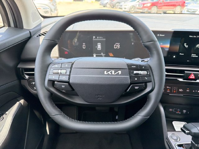 New 2026 Kia Sportage EX AWD/4WD image 10
