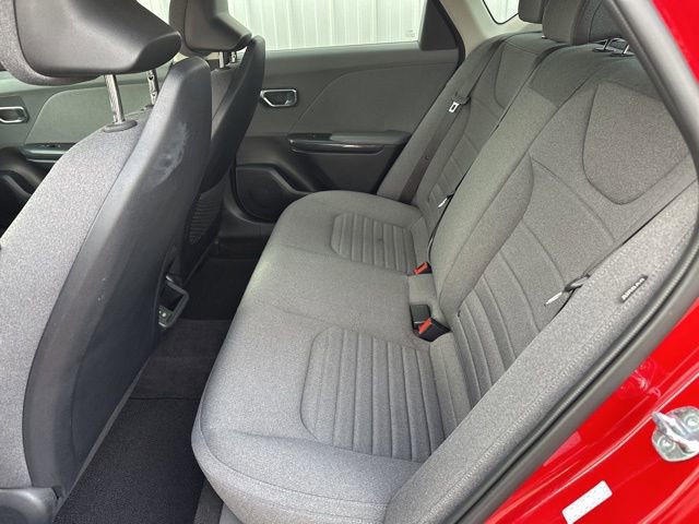 Used 2025 Kia K4 EX FWD image 30