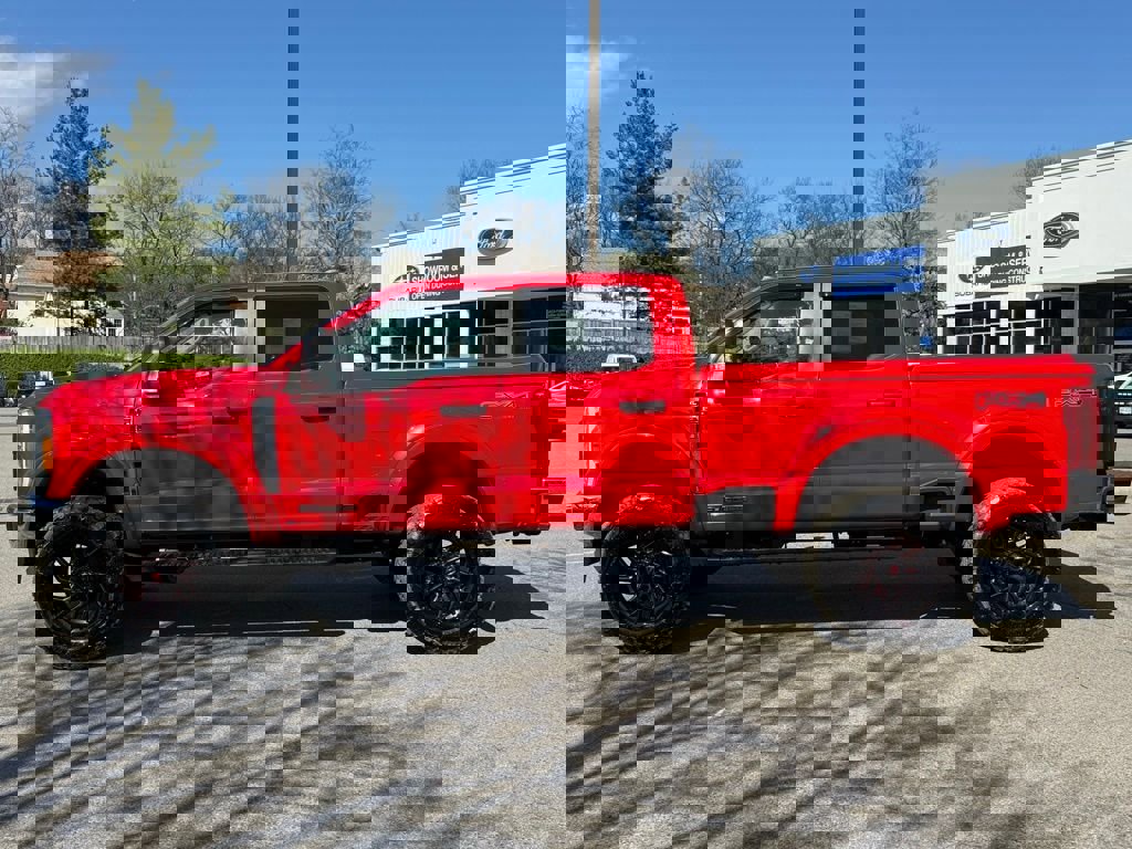 Used 2023 Ford F250 XL w/ FX4 Off-Road Package image 9