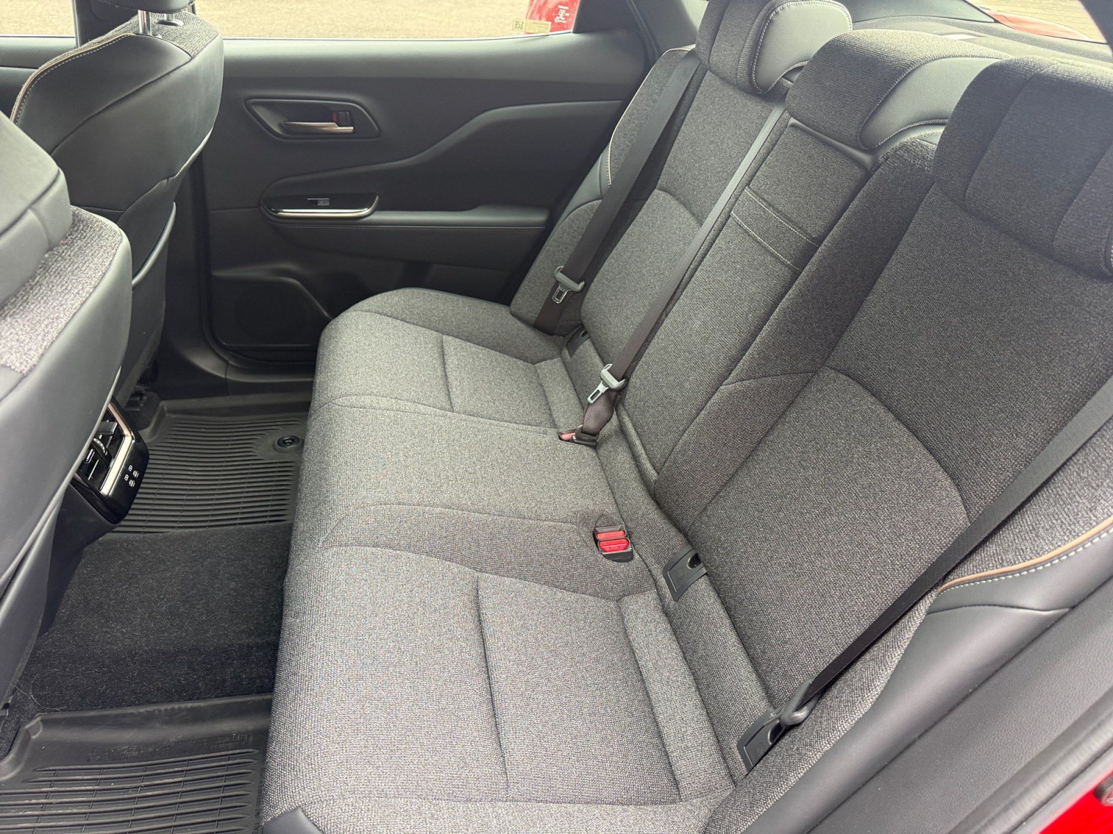 Used 2024 Toyota Crown AWD/4WD image 17