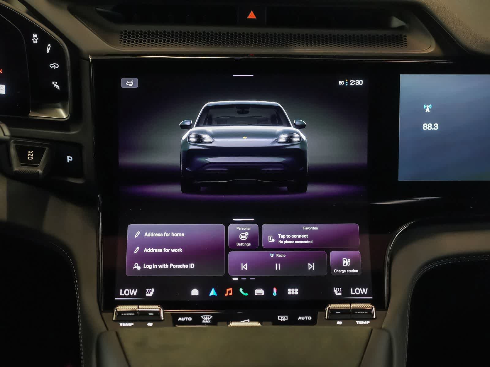 New 2026 Porsche Cayenne Electric AWD/4WD image 17