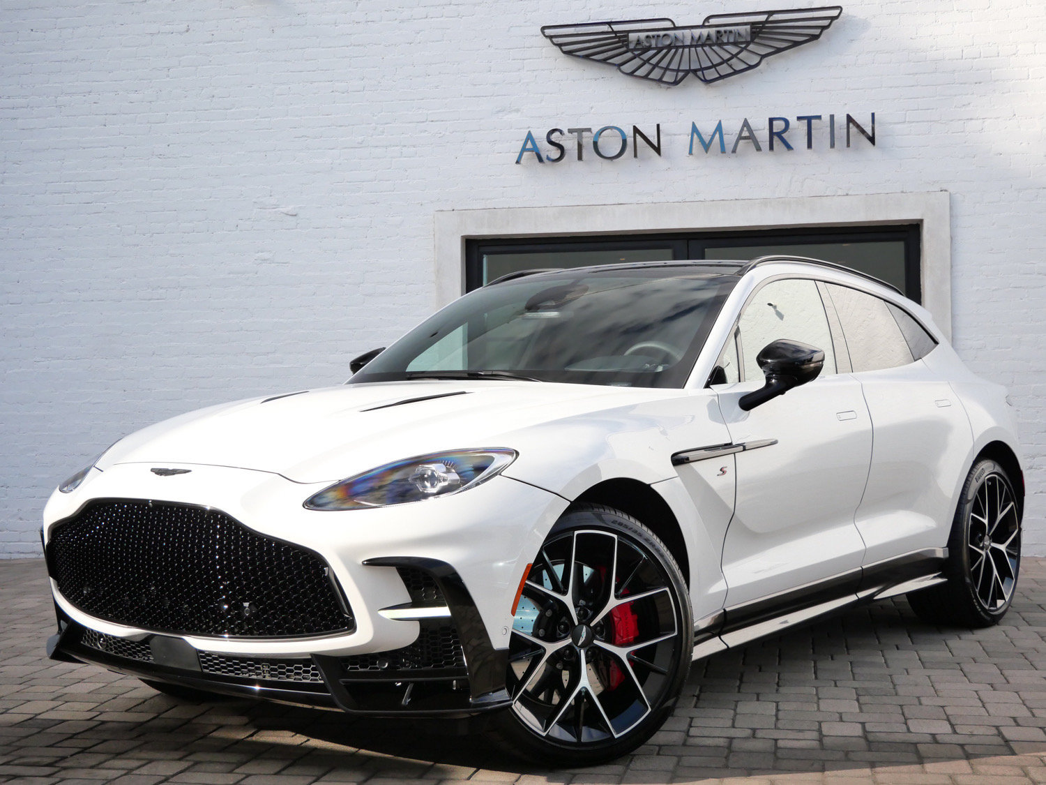 New 2026 Aston Martin DBX S AWD/4WD image 16