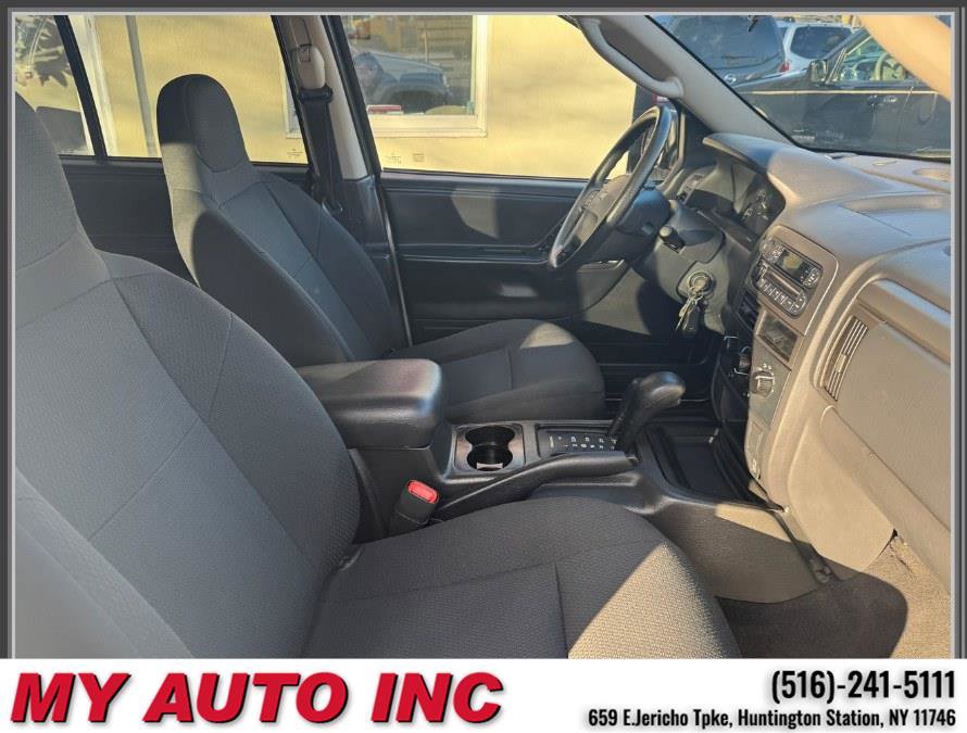 Used 2004 Jeep Grand Cherokee Laredo w/ Convenience Group image 25