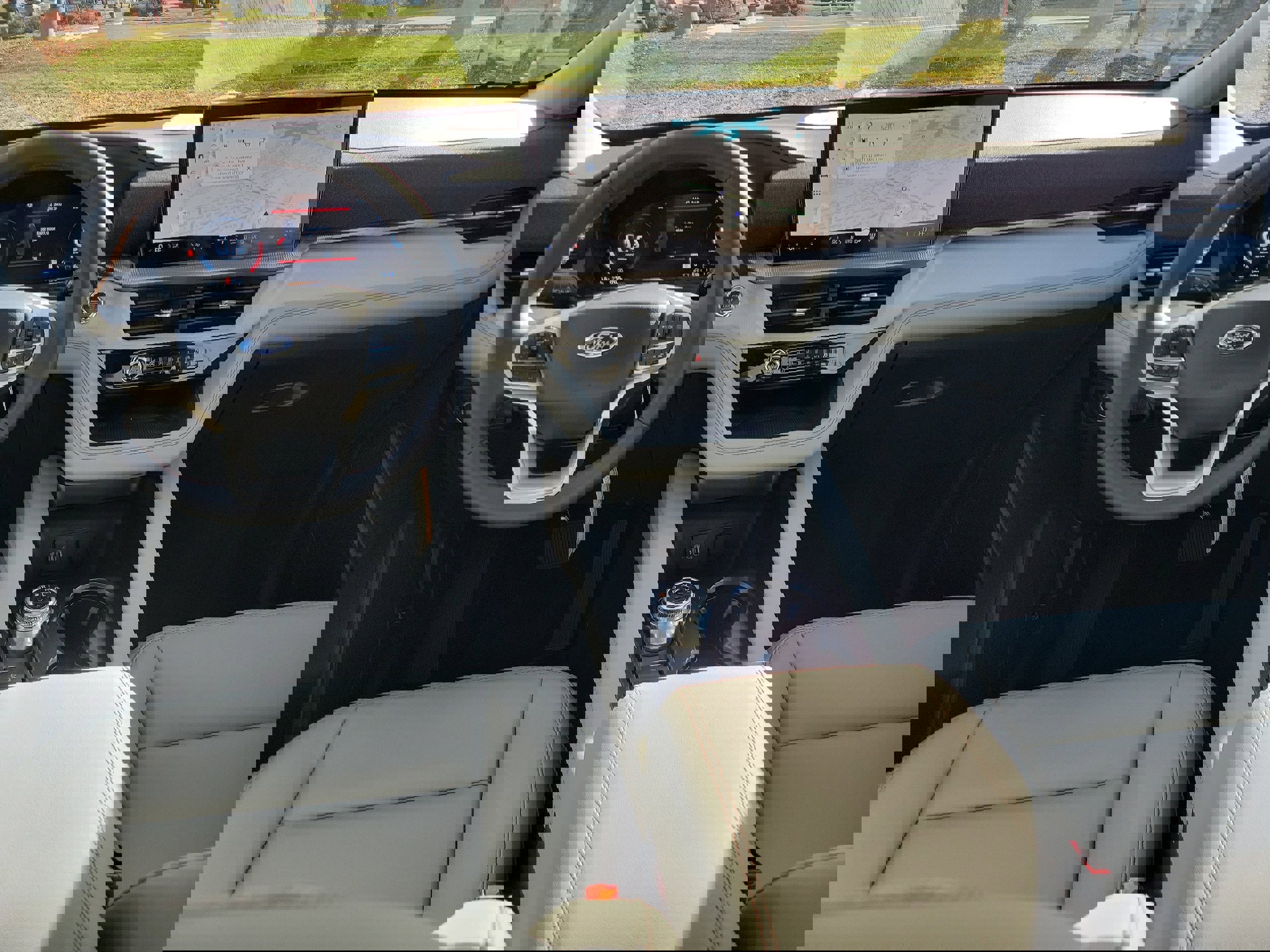 New 2026 Ford Explorer Active w/ Active Comfort Package image 14