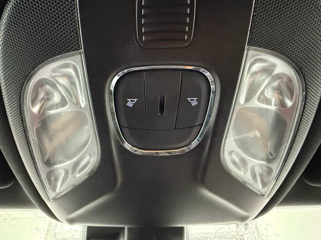 Used 2024 Jeep Compass Latitude image 22