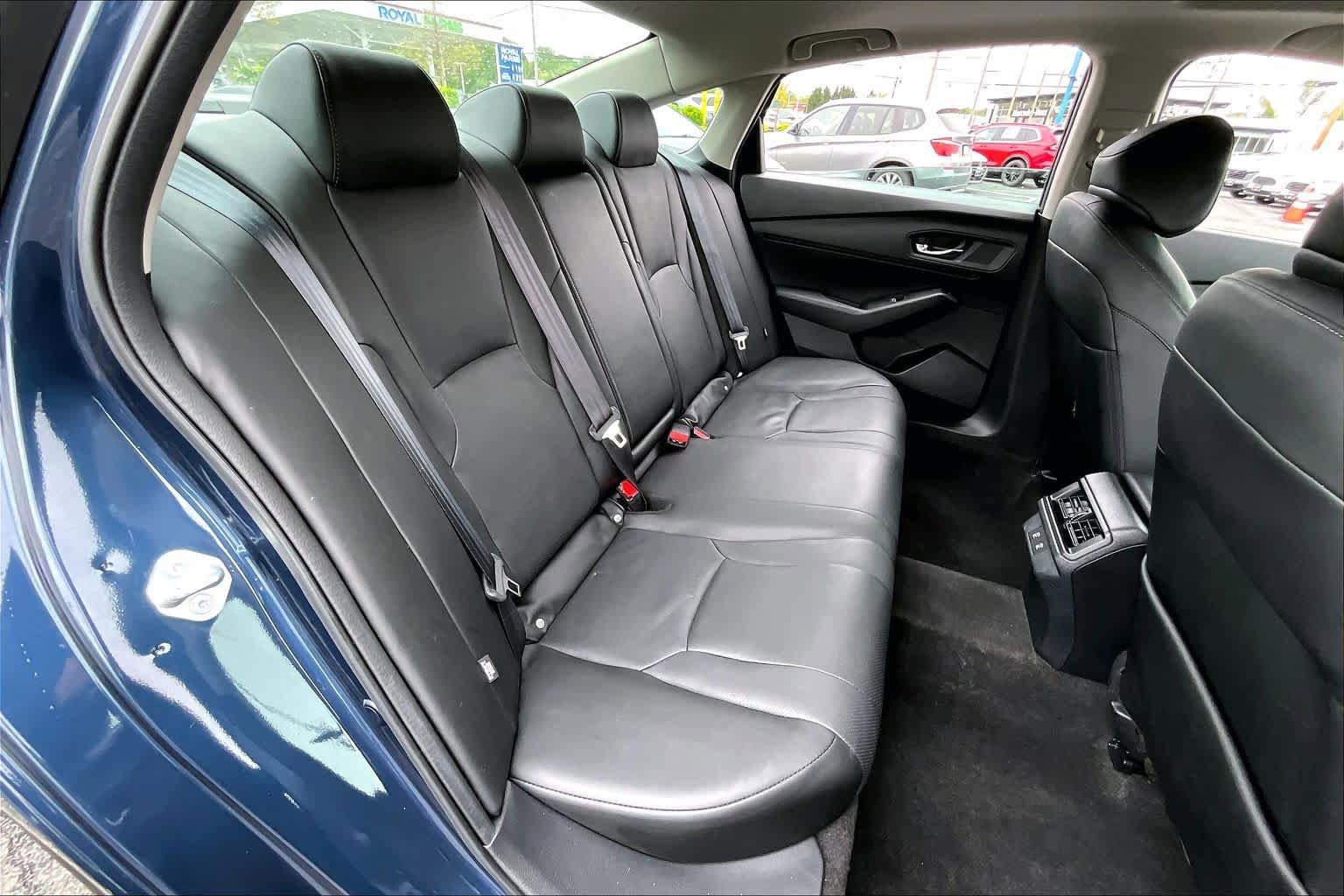 Used 2023 Honda Accord EX-L image 19