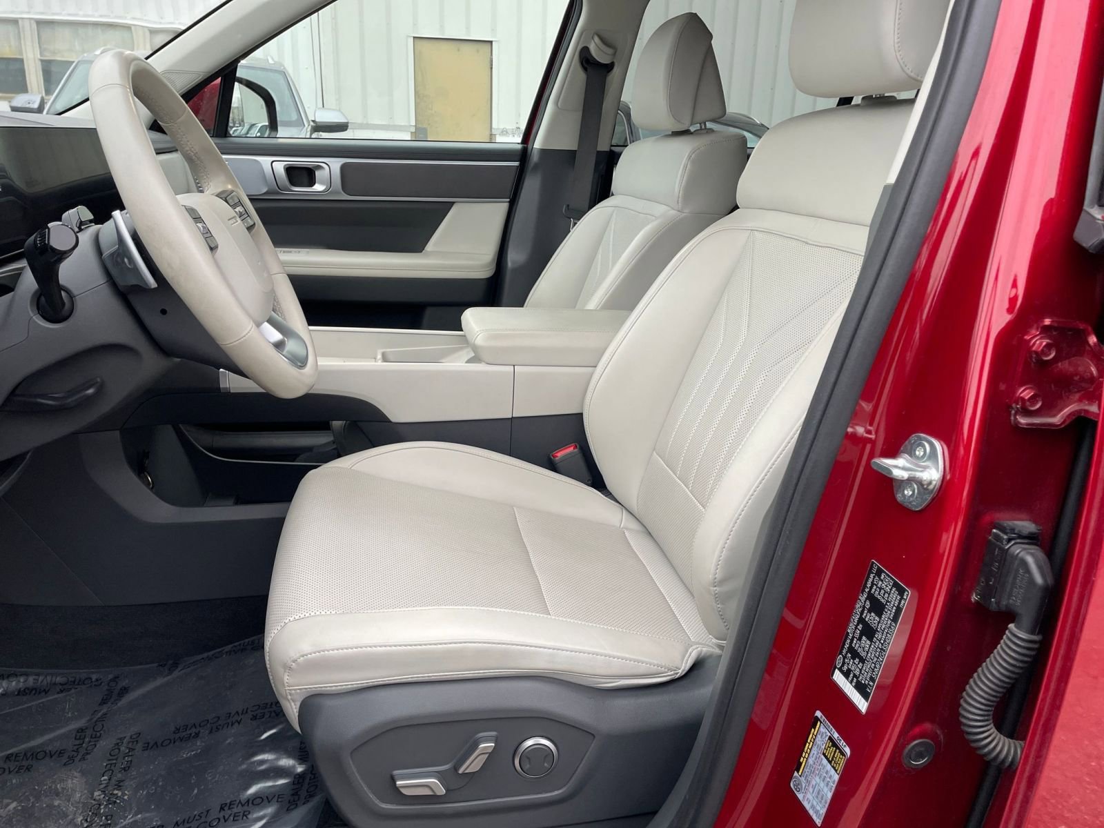 Used 2025 Hyundai Santa Fe SEL image 27