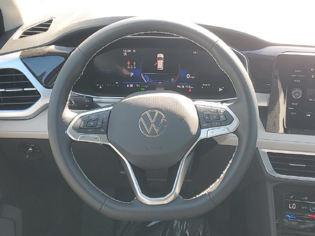 New 2027 Volkswagen Taos SE AWD/4WD image 12