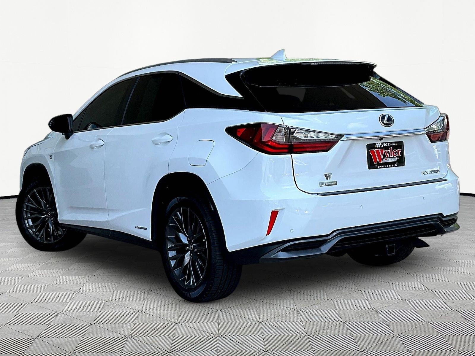 Used 2018 Lexus RX 450h F Sport w/ Cold Area Package AWD/4WD image 4