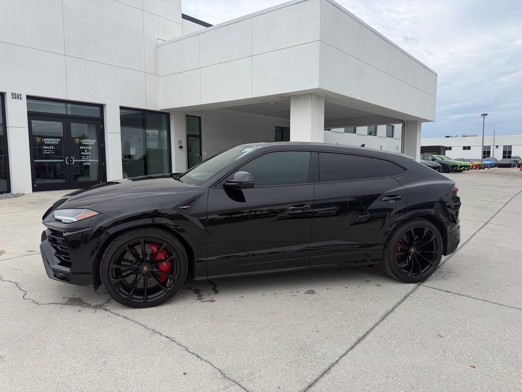 Used 2019 Lamborghini Urus AWD/4WD image 5