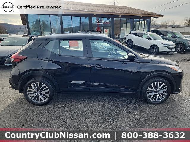 Certified 2024 Nissan Kicks SV image 9