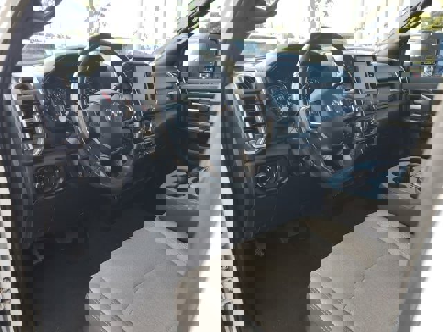 Certified 2024 RAM 3500 Big Horn image 19