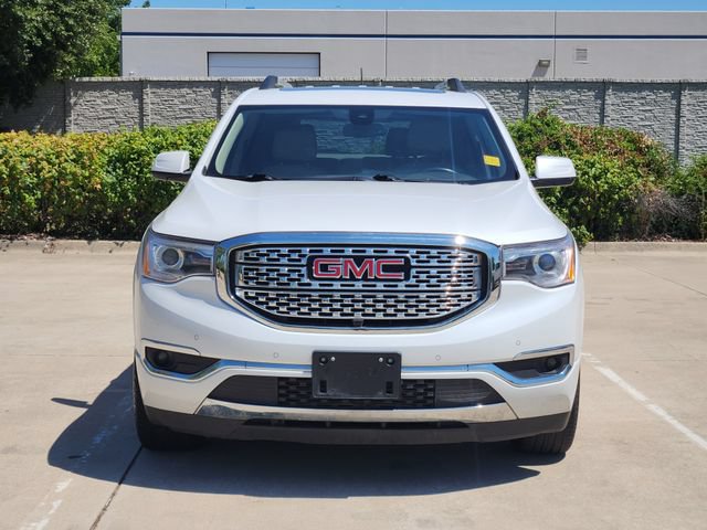 Used 2019 GMC Acadia Denali w/ Technology Package FWD image 2
