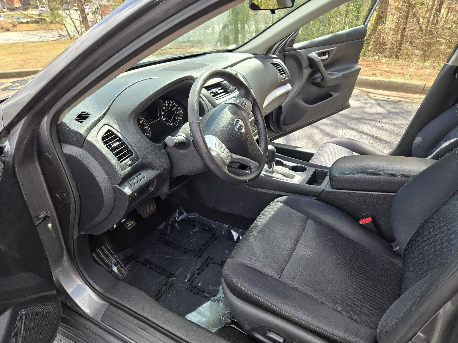 Used 2017 Nissan Altima 2.5 SV image 17