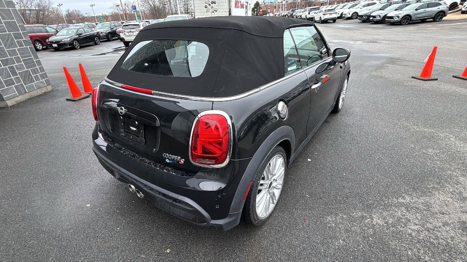 Used 2023 MINI Cooper S FWD image 7