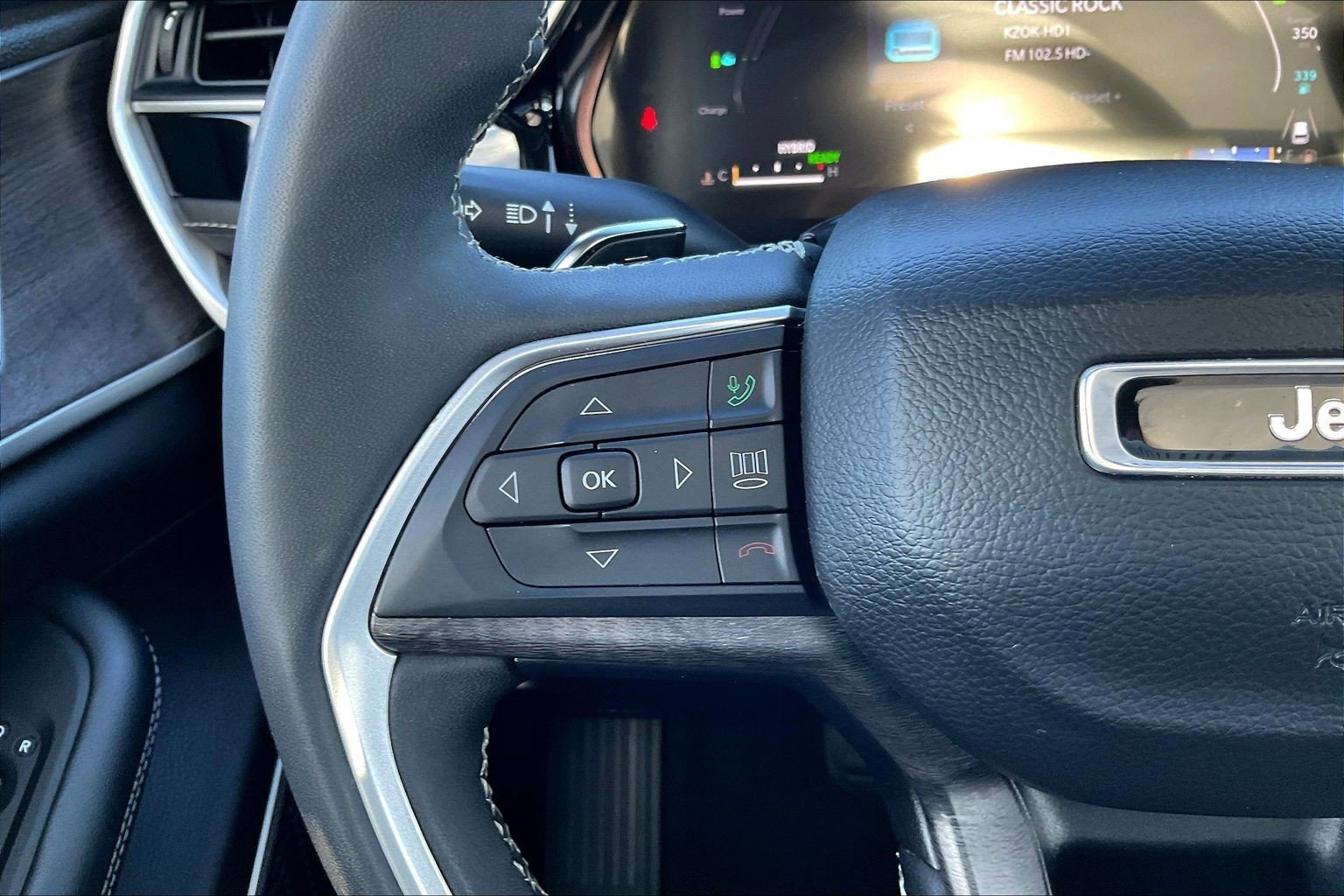 Used 2024 Jeep Grand Cherokee Limited 4xe image 18