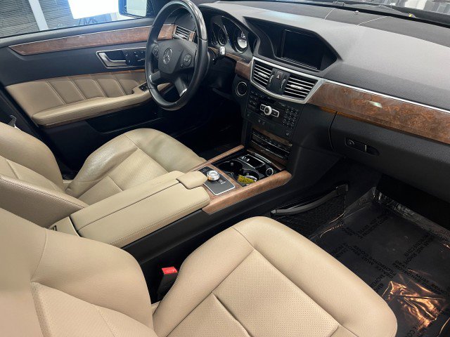 Used 2012 Mercedes-Benz E 350 4MATIC Sedan image 16