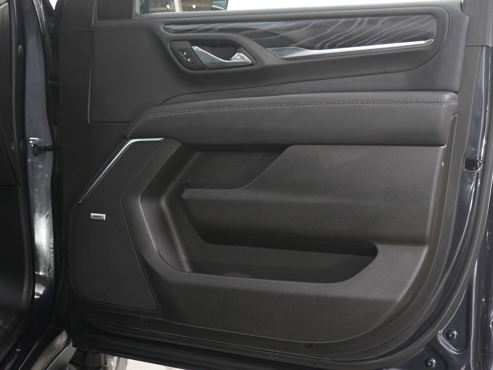 Used 2023 GMC Yukon Denali image 13