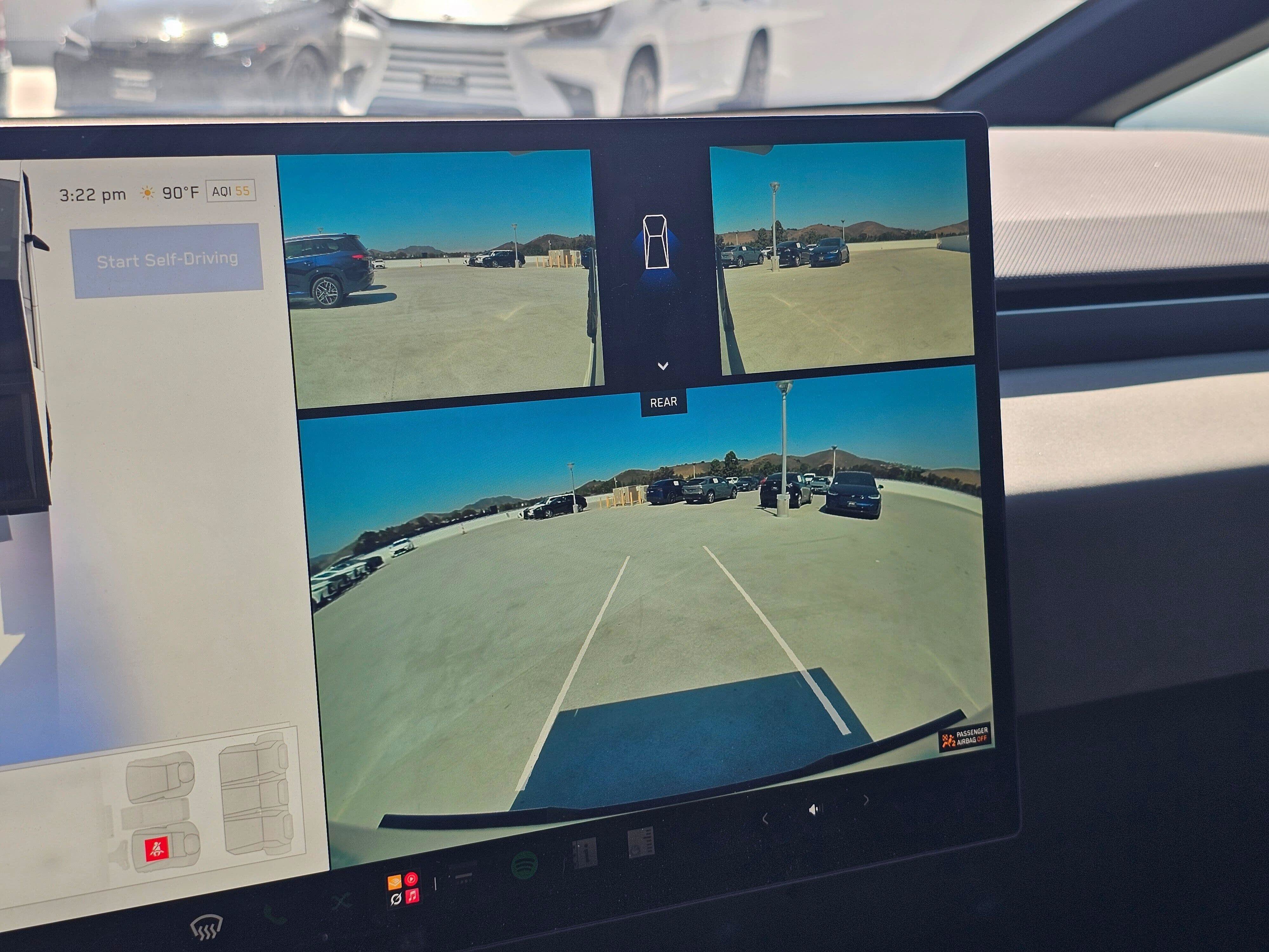 Used 2026 Tesla Cybertruck 2WD Crew Cab image 27