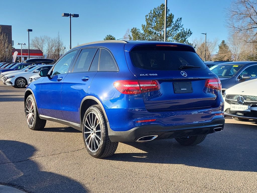 Used 2018 Mercedes-Benz GLC 300 4MATIC image 5