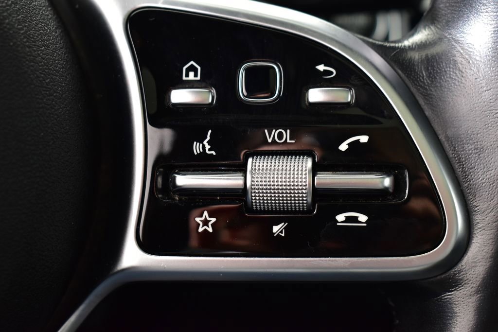 Certified 2022 Mercedes-Benz GLA 250 4MATIC image 19