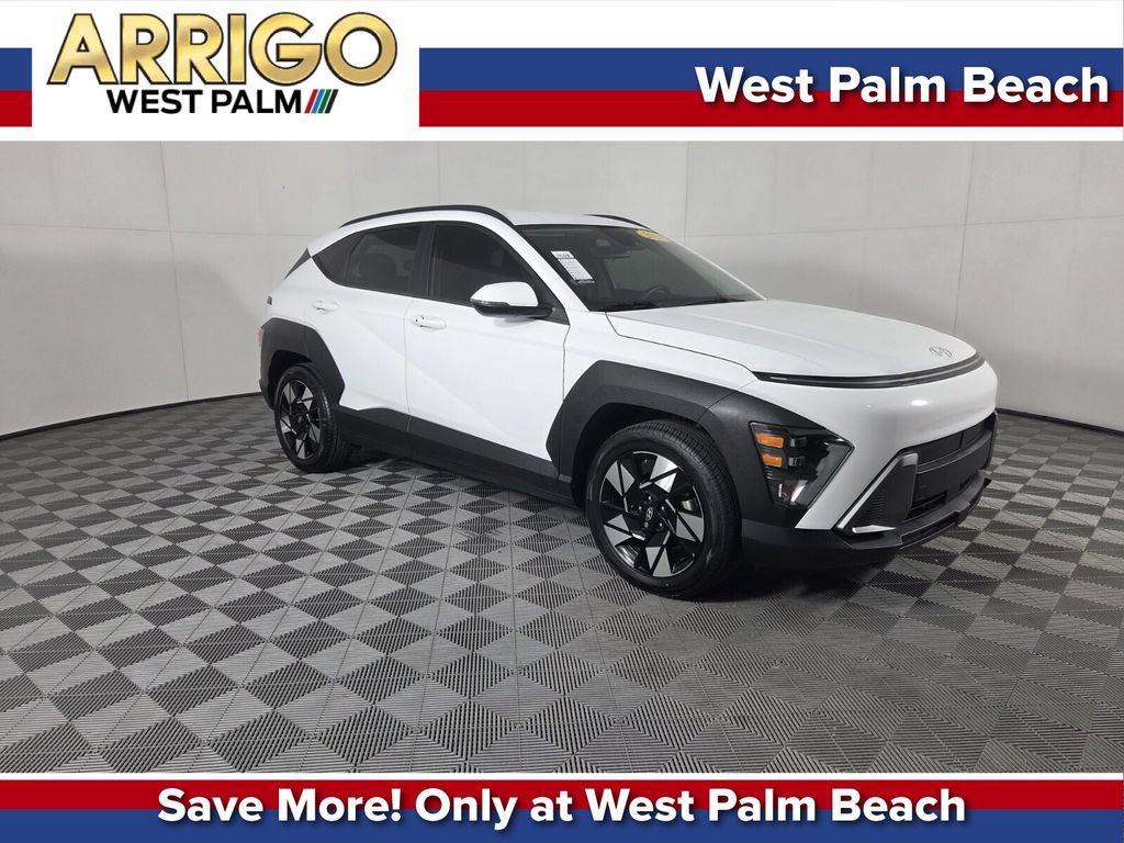 Used 2024 Hyundai Kona SEL FWD image 1