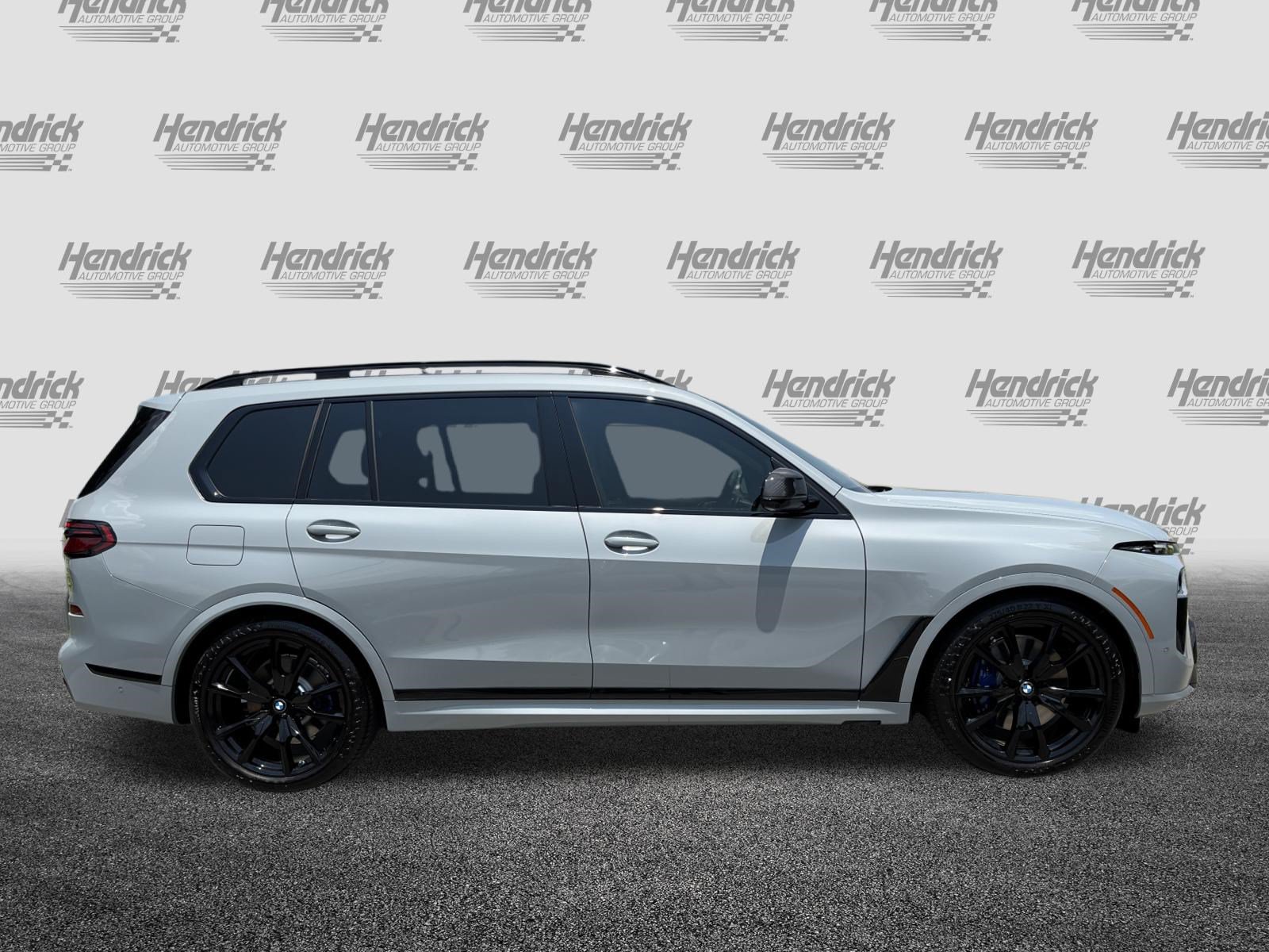 Used 2026 BMW X7 xDrive40i w/ M Sport Package AWD/4WD image 10
