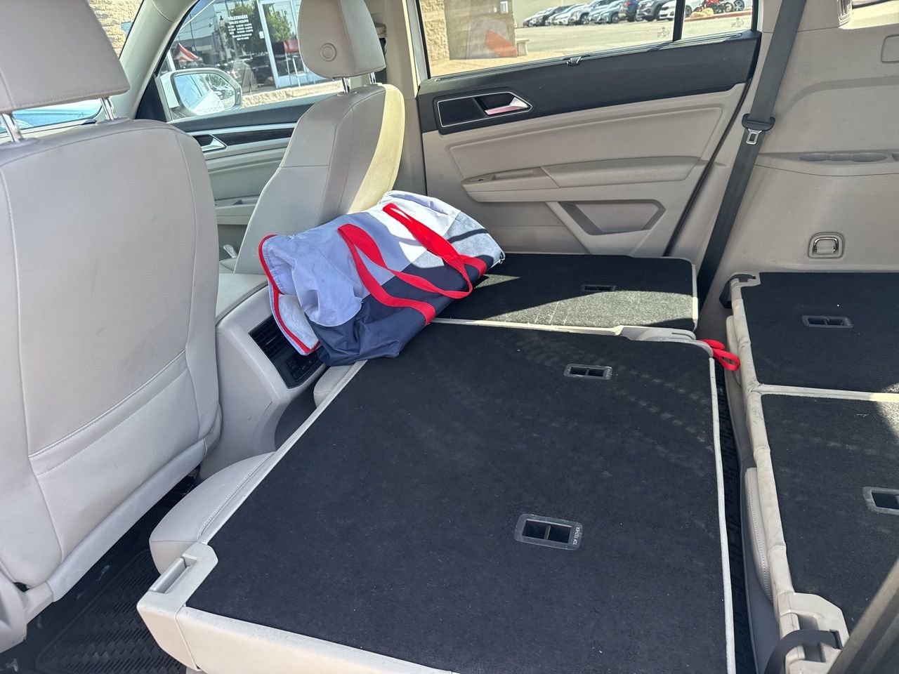 Used 2019 Volkswagen Atlas SE FWD image 4