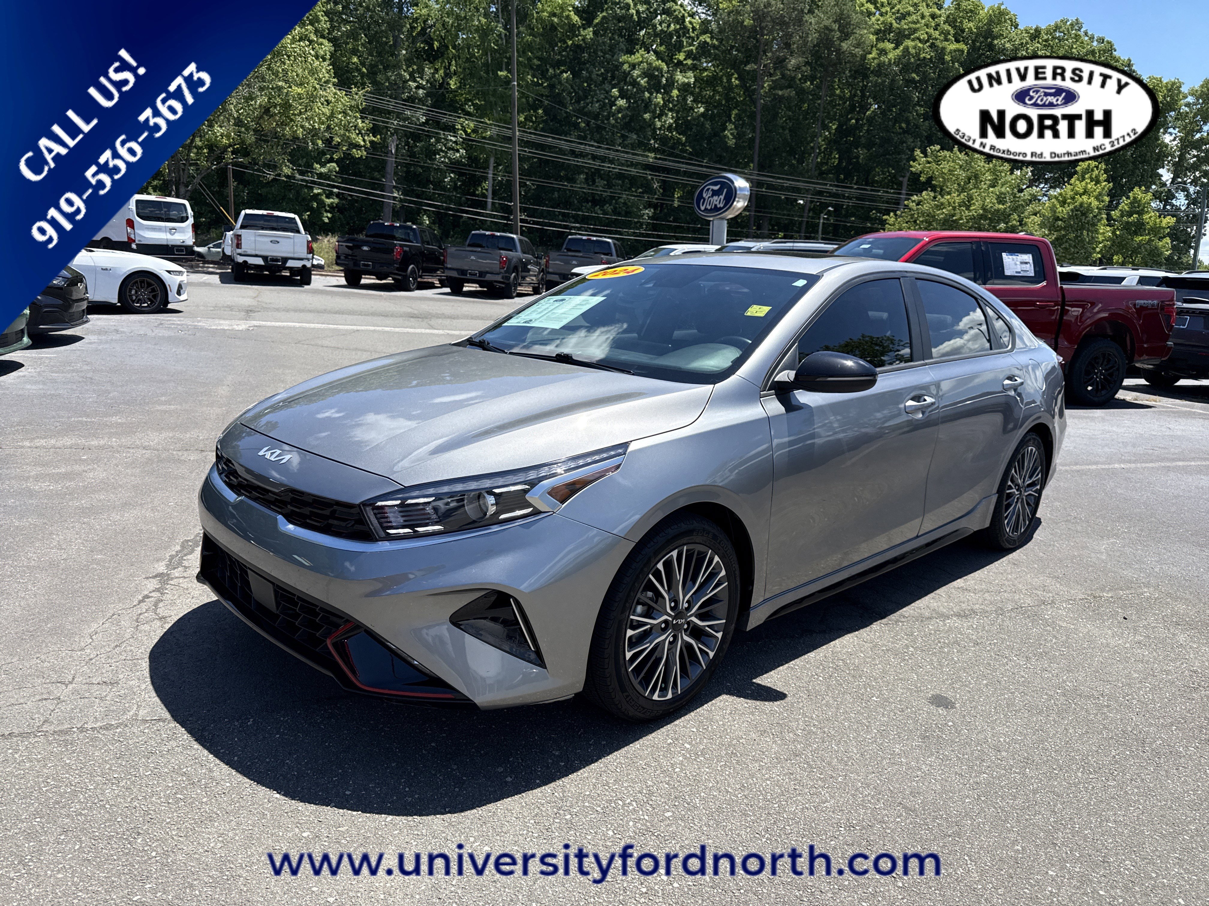 Used 2024 Kia Forte GT-Line w/ GT-Line Premium Package FWD image 3
