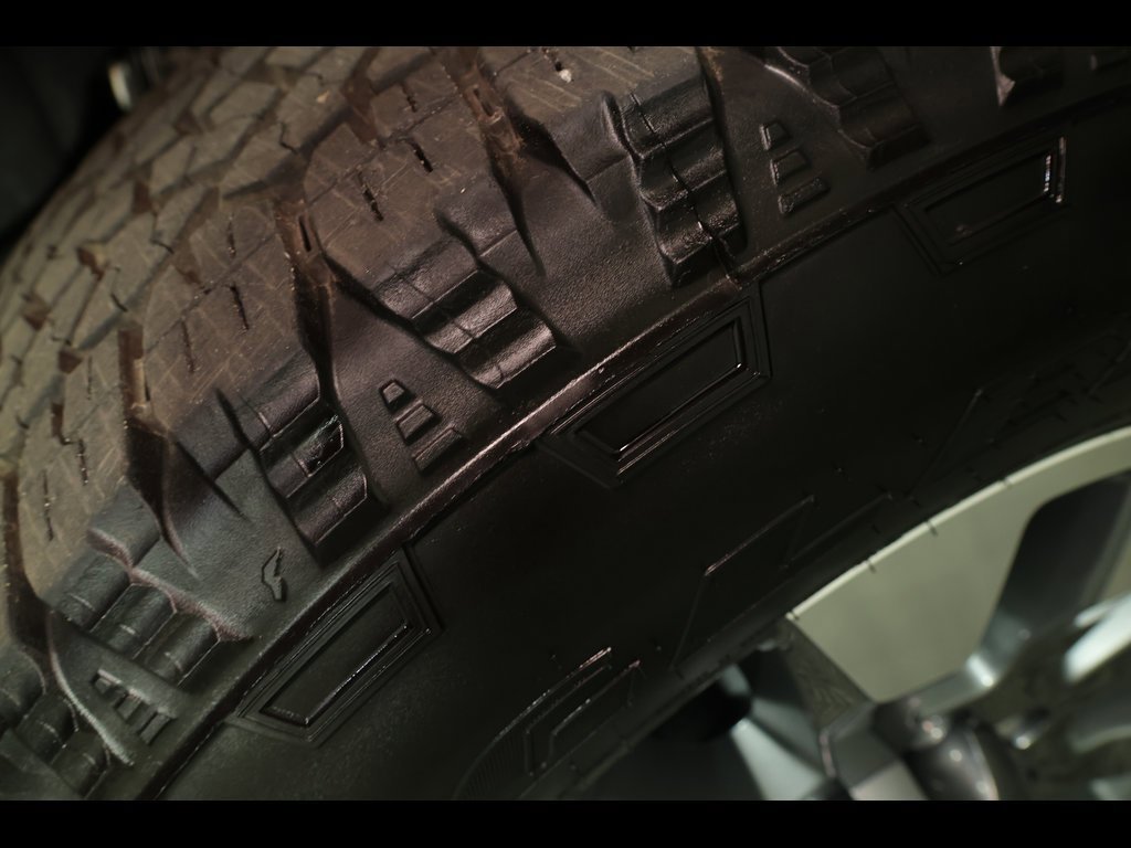 Used 2025 Chevrolet Silverado 2500 Custom w/ Custom Value Package image 20