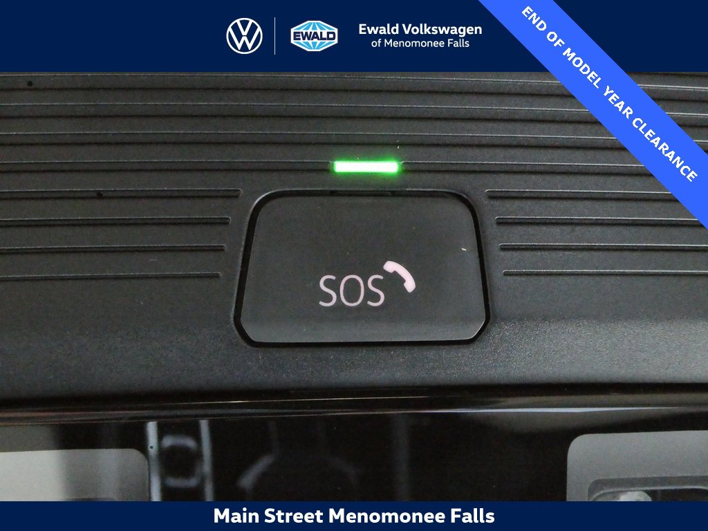 New 2025 Volkswagen Atlas Cross Sport SE image 19