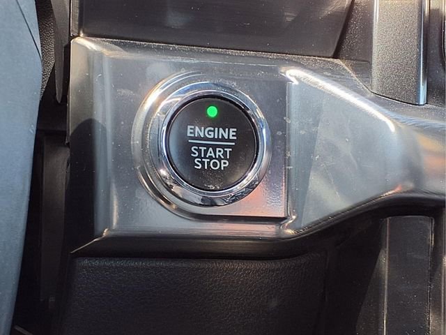 Used 2021 Ford F150 Lariat image 12