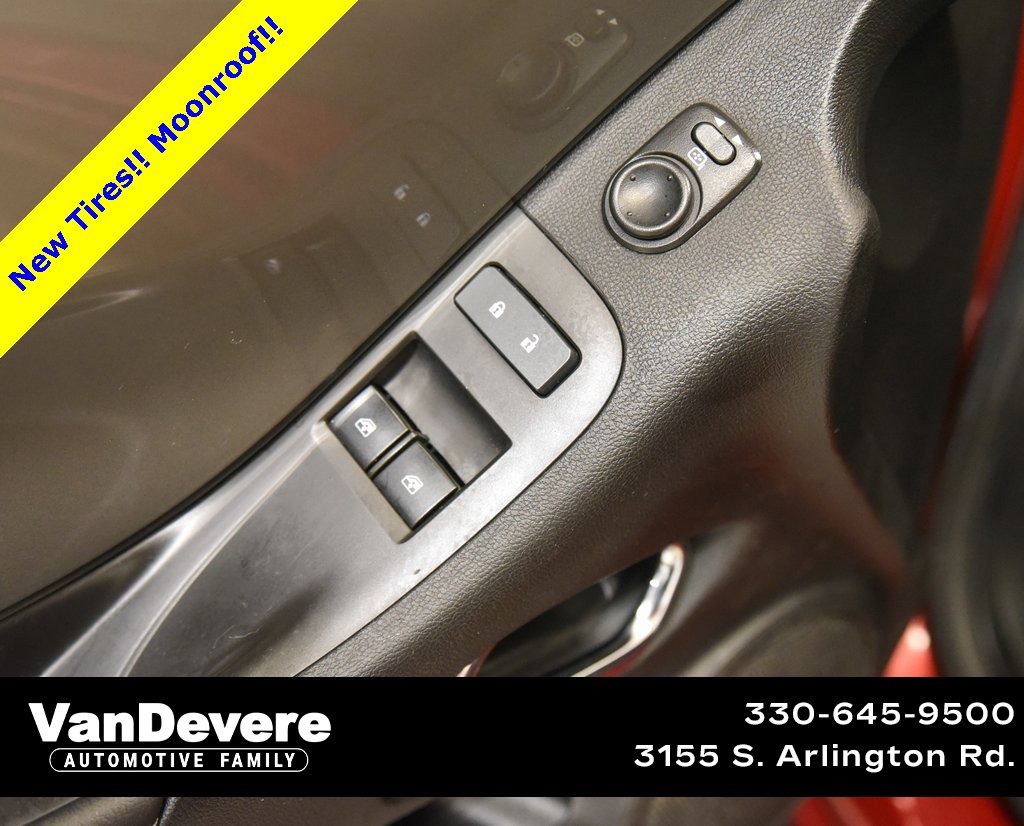 Used 2014 Chevrolet Camaro LT image 14