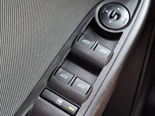 Used 2012 Ford Focus SE w/ SE Winter Pkg FWD image 22