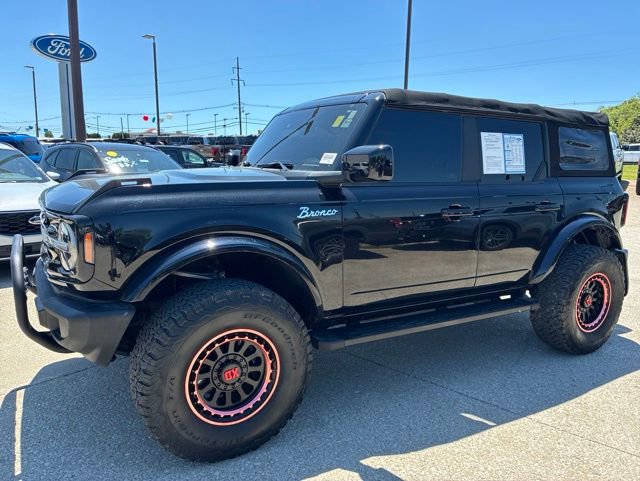 Used 2022 Ford Bronco Outer Banks AWD/4WD image 3
