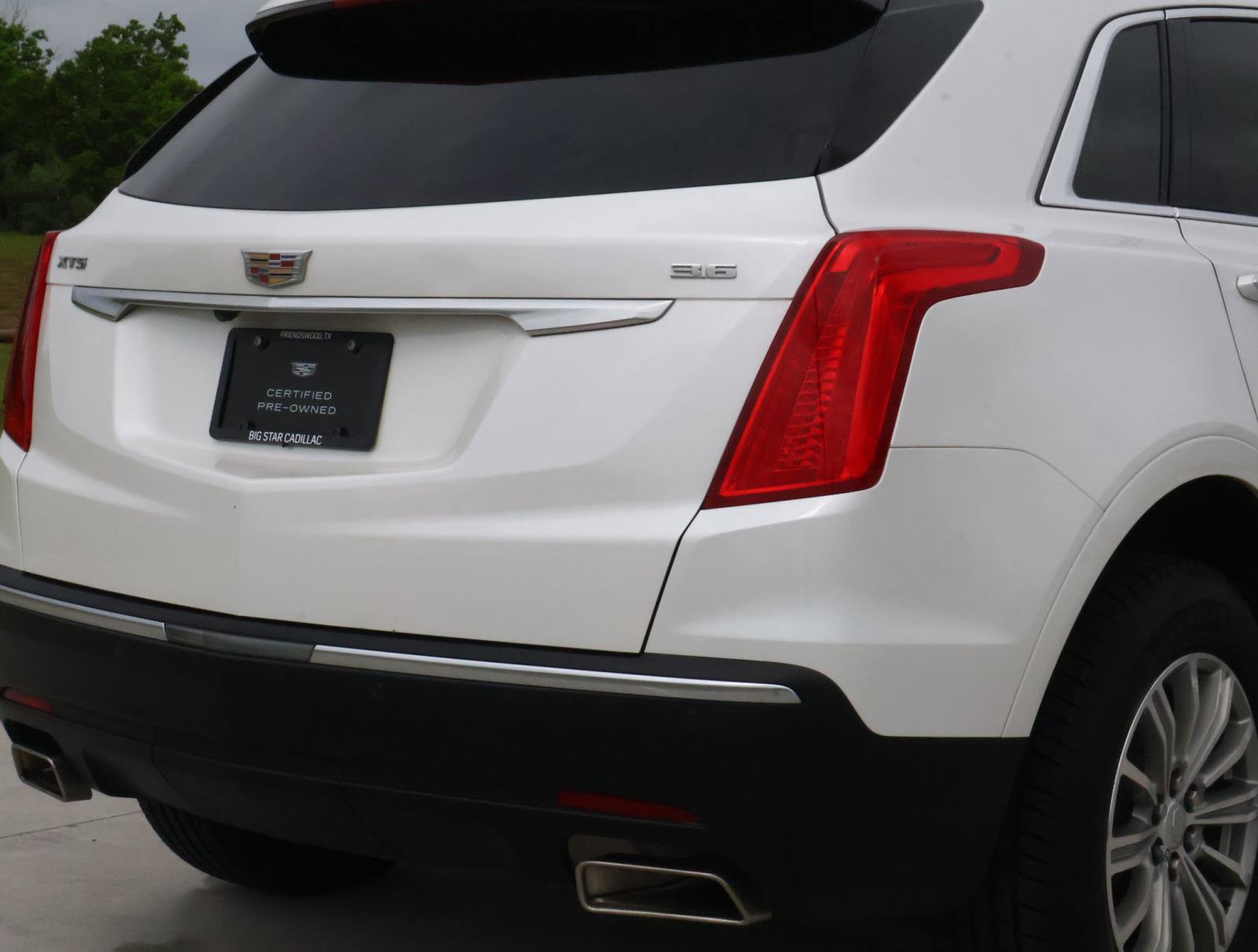 Used 2019 Cadillac XT5 Luxury FWD image 11