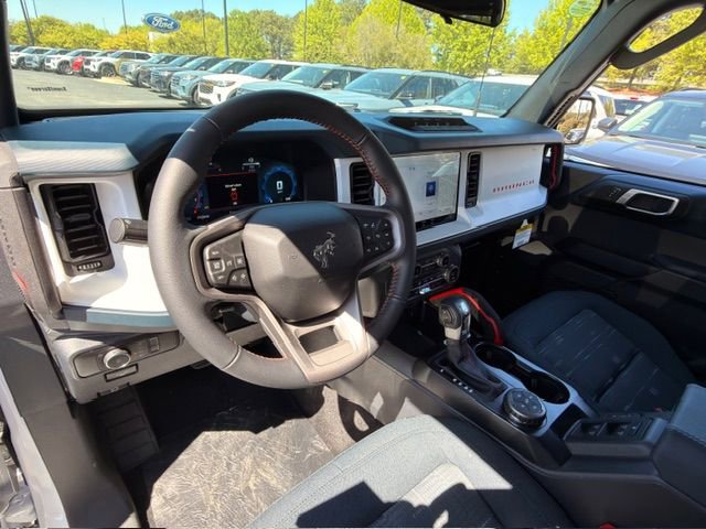 New 2026 Ford Bronco Heritage Edition image 6