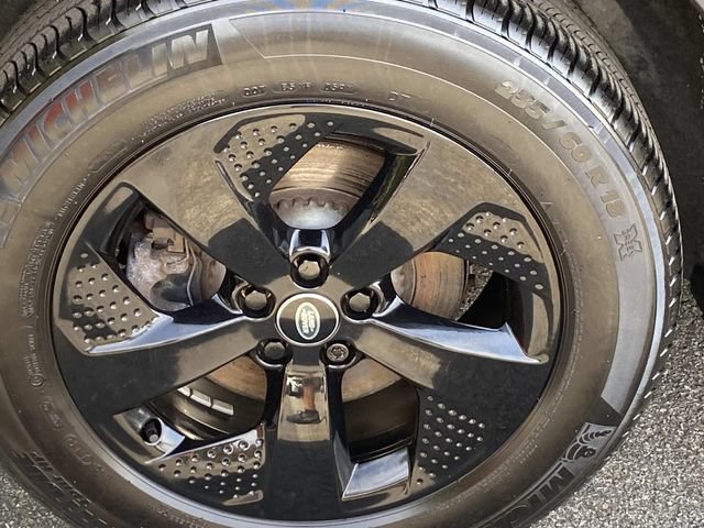 Used 2023 Land Rover Discovery Sport S AWD/4WD image 29