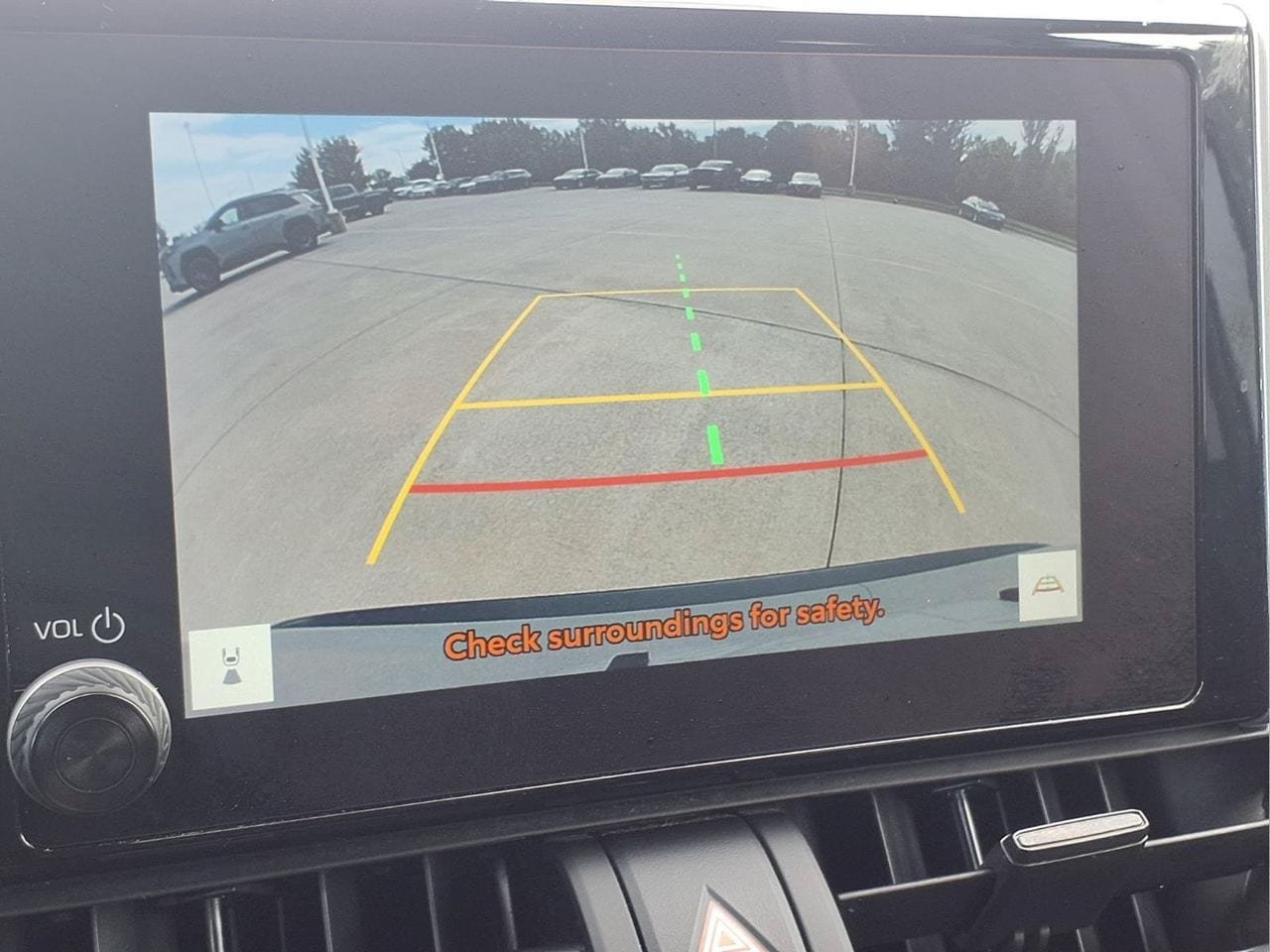 Used 2025 Toyota RAV4 XLE AWD/4WD image 14