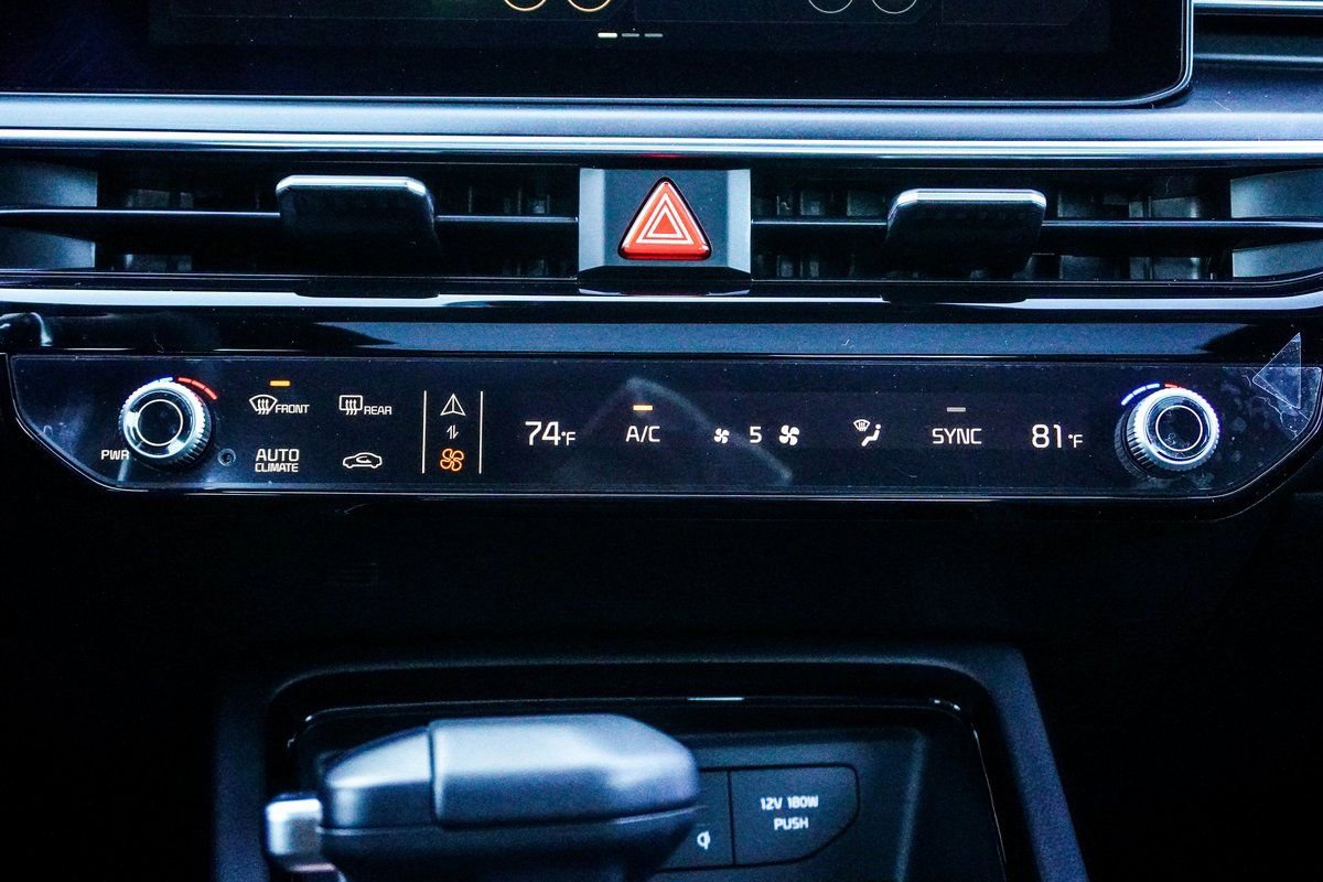 Used 2025 Kia K5 GT image 23