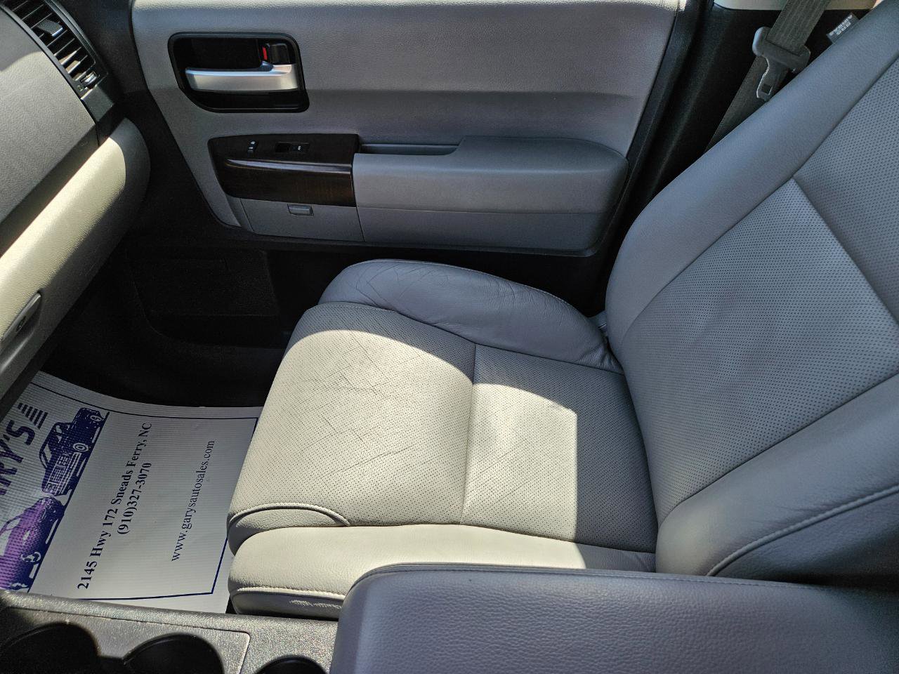 Used 2016 Toyota Sequoia Platinum image 13