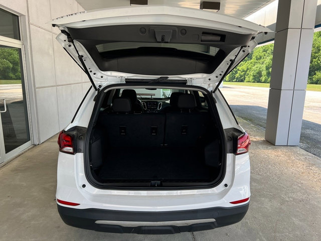 Used 2023 Chevrolet Equinox LT image 9